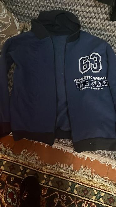 Üst geyimləri: Uşaq üçün idman üslublu kapüşonlu jaket. - Rəng: tünd mavi (qara — 1
