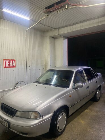 дево ласети: Daewoo Nexia: 2005 г., 1.6 л, Механика, Бензин, Седан