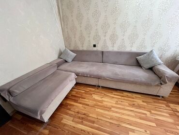 Divanlar: Künc divan, İşlənmiş, Açılmayan, Bazasız, Parça, Çatdırılma yoxdur