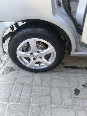 Toyota: Toyota Дуэт: 2003 г., 1 л, Автомат, Бензиновая, Хэтчбэк — 10