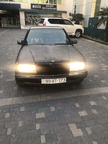 Mercedes-Benz: Mercedes-Benz 190: 2 l | 1990 il Sedan lalafo.az -da Mercedes-Benz: Mercedes-Benz 190: 2 l | 1990 il Sedan