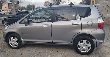 фит машины: Honda Fit: 2006 г., 1.3 л, Вариатор, Бензин, Хэтчбэк — 4