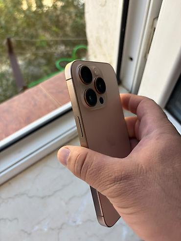 iphone 16 pro case: IPhone 16 Pro, 256 GB, Natural Titanium, Face ID — 3