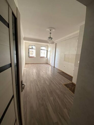 Yeni tikili: 28 May, 2 otaqlı, Yeni tikili, m. 28 may, 70 kv. m — 4