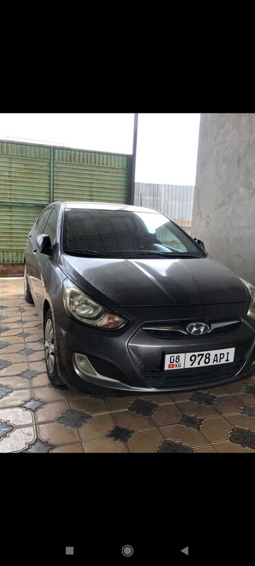 бутка 6 20: Hyundai Solaris: 2013 г., 1.6 л, Автомат, Бензин