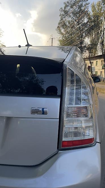 тайото приус: Toyota Prius: 2011 г., 1.8 л, Вариатор, Гибрид, Универсал — 10