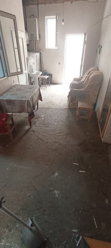 ev satilir heyet evi: Digah, 2 otaqlı, Köhnə tikili, 35 kv. m