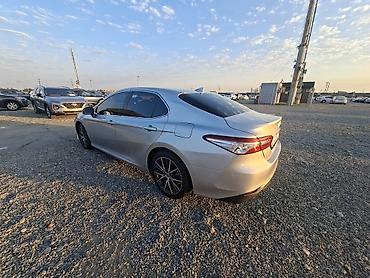 spark 2010: Toyota Camry: 2021 г., 2.5 л, Автомат, Бензин, Седан — 3