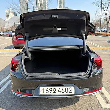 Kia: Kia K8: 2021 г., Седан — 32