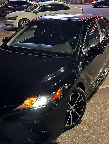 авто ярис: Toyota Camry: 2018 г., 2.5 л, Автомат, Бензин, Седан — 2