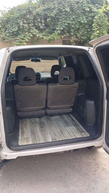 Toyota: Toyota RAV4: 2 l | 1998 il Krossover — 4