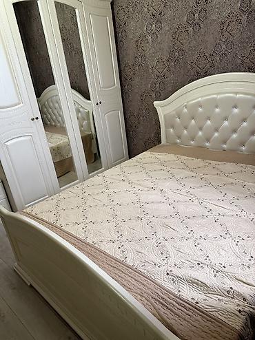Долгосрочная аренда квартир: 3 комнаты, С мебелью полностью — 9
