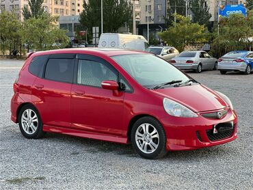 аренда авто с последующим выкупом в бишкеке: Honda Fit: 2003 г., 1.3 л, Вариатор, Бензин, Седан