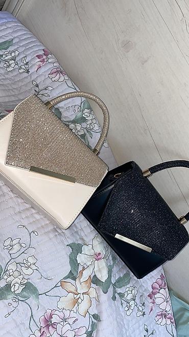 Очень красивые и качественные сумки всего по 650 сом на заказ 😍😍