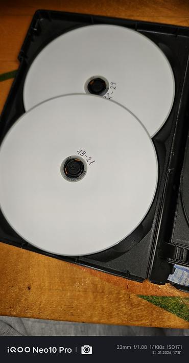 dvd aliram: Chobits anime, yeni, 1080p tam HD video, 2009-cu ildə Rusiyadan — 3