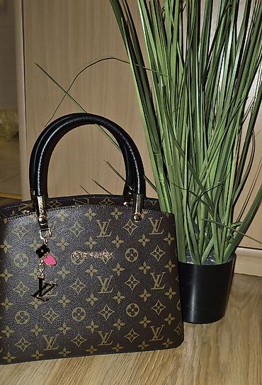 Modni rančevi: GUESS LOUISS VUITTON MICHAEL KORS. Elegantne damske torbe – crna — 7