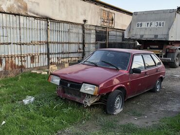 ваза стеклянная прозрачная высокая без узора: VAZ (LADA) 2109: 1.5 l | 1992 il 40000 km Hetçbek