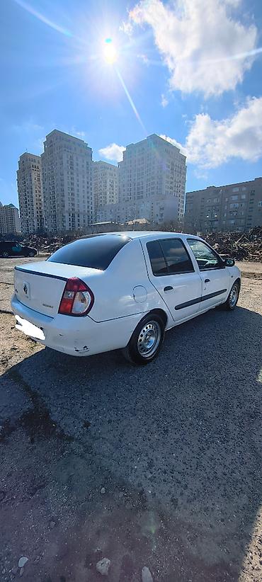 renault clio: Renault Clio: 1.4 l | 2006 il 341357 km Sedan — 1