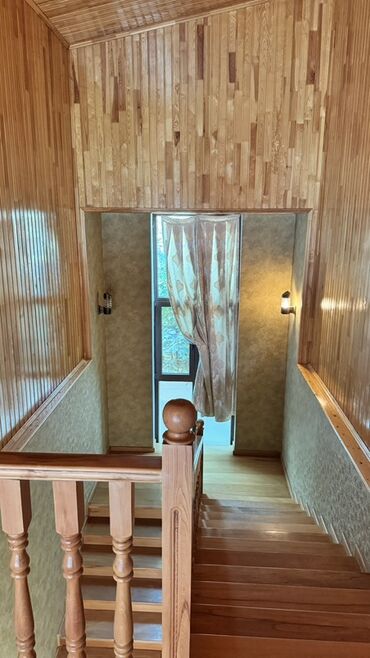 Bağ evlərinin kirayəsi: 208 kv. m, 6 otaqlı, Hovuzlu, Kanalizasiya, Kombi, Qaz — 6