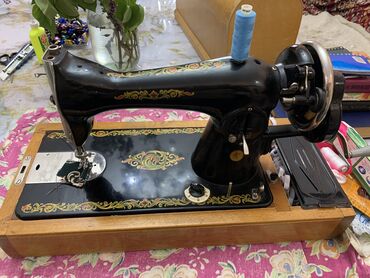 швейная машина советскую: Швейная машина Ручной