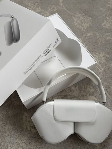 аудиотехники: Вкладыши, Apple, Б/у, Беспроводные (Bluetooth), Классические