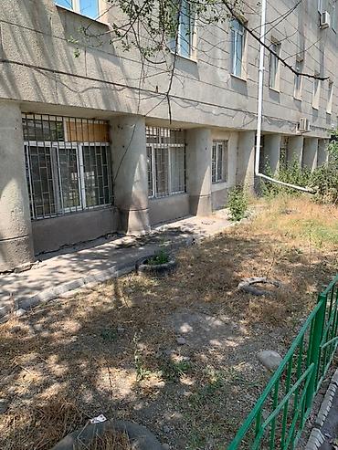 303: Продажа офисов 303 м², С ремонтом, Административное здание, 1 этаж — 2