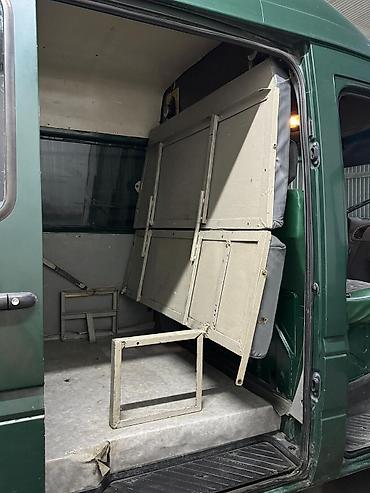 Легкий грузовой транспорт: Легкий грузовик, Mercedes-Benz, Стандарт at lalafo.kg — 10 Легкий грузовой транспорт: Легкий грузовик, Mercedes-Benz, Стандарт — 10