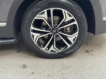 Disklər: İşlənmiş Disk Hyundai R 19, 5 Boltlu — 2