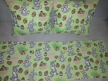 Praznična dekoracija: Dva jastuka + nadstolnjak na lalafo.rs — 6 Praznična dekoracija: Dva jastuka + nadstolnjak — 6