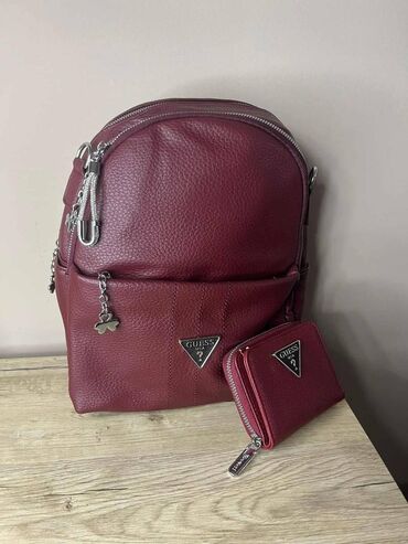 Torbe: Guess ranac NOVO

Novo
Replika

fb Moja Kupovina 1 — 7