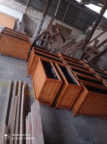 Bitkilər üçün dibçəklər: Dibçək güldanlar. Dipçəklər bir başa sexdən.Sex qiymətinə. ♦️Endrim — 3