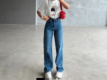 miss fidi: 36 razmerdir.Heç geyilməyib.Etiketi üstündədir.Trendyoldan vurulub