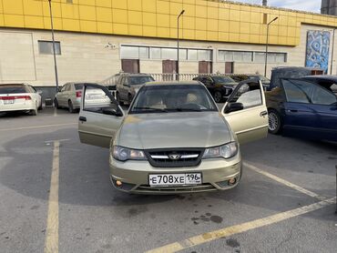 Daewoo: Daewoo Nexia: 2011 г., 1.5 л, Механика, Бензин, Седан