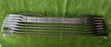 Решетки радиатора: Решетка радиатора Toyota 2017 г., Новый, Аналог — 5