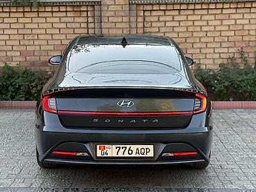 corolla 2018: Hyundai Sonata: 2019 г., 2 л, Автомат, Газ, Седан — 4