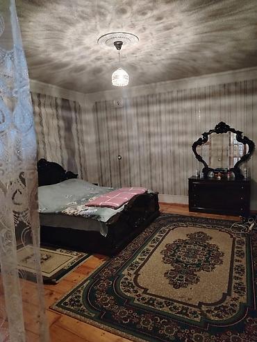 Həyət evi alıram: 3 kv. m, 3 otaqlı — 10