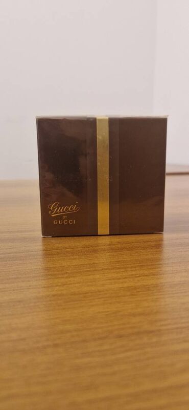 faberlic resmi sayt: Gucci 75 ml, adordzn alinib, tezedi acilmiyib, 296azn magazada