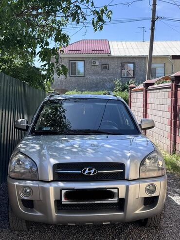 Hyundai: Hyundai Tucson: 2007 г., 2 л, Автомат, Бензин, Внедорожник