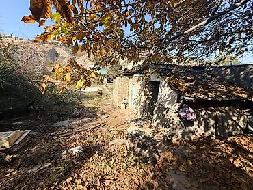 водиной бассейн: 3 комнаты, 70 м², 6 соток, Септик, Холодная вода, Электричество — 9