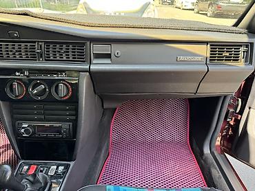 росо м7: Mercedes-Benz 190: 1992 г., 1.8 л, Механика, Бензин, Седан — 9