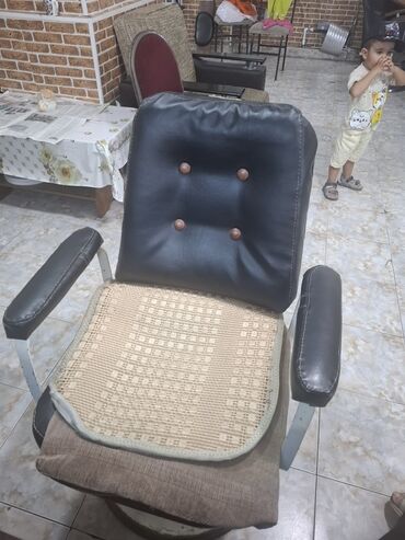 где можно купить барные стулья: Saş kəsimi kreslosu