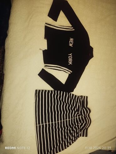 Köynək və bluzalar: Köçle bağlı satılır ucuz qiymətə maksimum 3 edəd 20 manata tek tekde -da lalafo.az — 14 Köynək və bluzalar: Köçle bağlı satılır ucuz qiymətə maksimum 3 edəd 20 manata tek tekde — 14