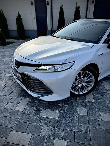 g klas: Toyota Camry: 2018 г., 2.5 л, Автомат, Гибрид, Седан — 3