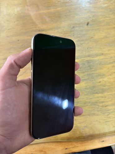 Apple iPhone: IPhone 15 Pro, 256 GB, Desert Titanium, Face ID — 2