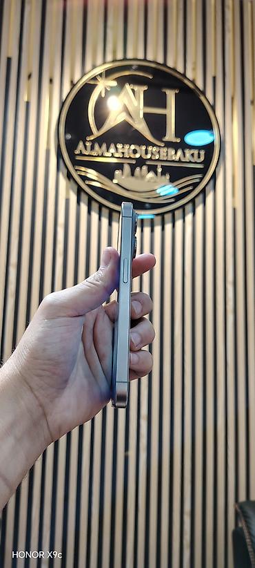 ipad pro 12: IPhone 15 Pro, 128 GB, Qara, Simsiz şarj, Face ID, Sənədlərlə — 6