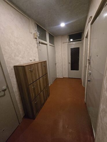 Uzunmüddətli kirayə mənzillər: Gəncə pr-ti 191№ məktəbin yanında köhnə tikili binada 3 otaqlı -da lalafo.az — 7 Uzunmüddətli kirayə mənzillər: Gəncə pr-ti 191№ məktəbin yanında köhnə tikili binada 3 otaqlı — 7