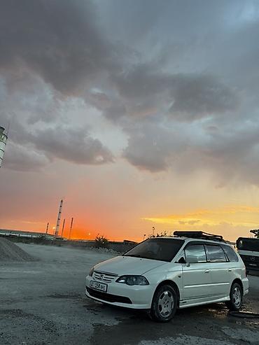 корпус срв: Honda Odyssey: 2000 г., 2.3 л, Автомат, Газ, Универсал — 2