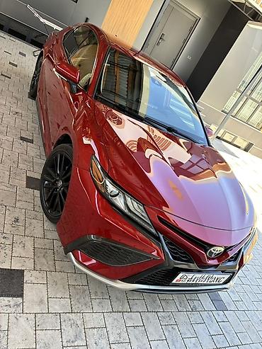 jetour dashing: Toyota Camry: 2021 г., 2.5 л, Автомат, Бензин, Седан — 1