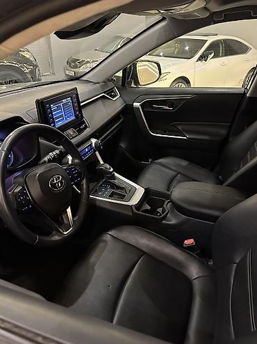 pushstart: Toyota RAV4: 2019 г., 2.5 л, Автомат, Бензин, Кроссовер — 4