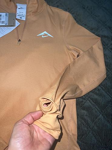 Majice dugačkih rukava: NIKE Trail Women's Dri-FIT 1/4-Zip Running Mid-Layer Top vel. S — 8